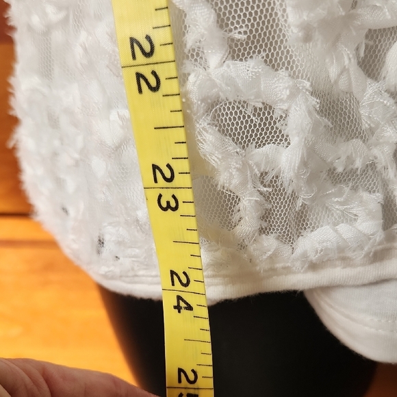 Karen Kane Ivory Lace Blouse - Picture 2 of 9